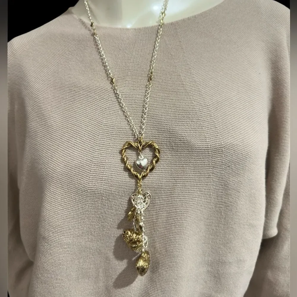 Chic Heart Pendant Necklace in Gold and Silver